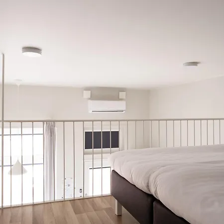 Waterfront 酒店 4*