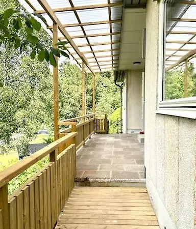 Big House For Workers & Familys Near Volvo *