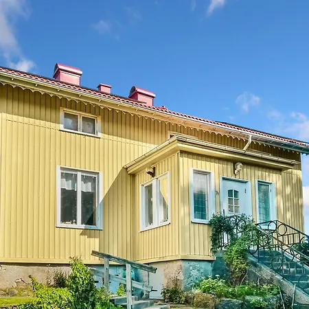 Apartamento In House With View And Free Parking