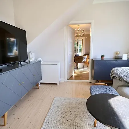 Elegant With Views In Oergryte Apartment Gothenburg