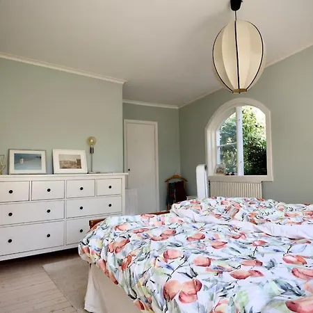 Elegant With Views In Oergryte Apartment Gothenburg
