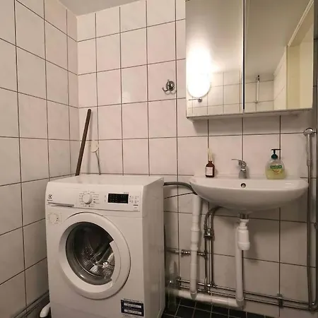 Workers 10-rooms Near Volvo Villa Gothenburg