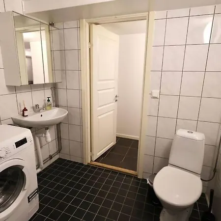 Workers 10-rooms Near Volvo