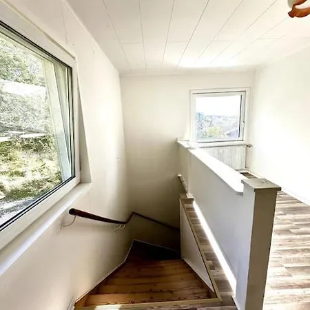 Workers 10-rooms Near Volvo Villa Gothenburg