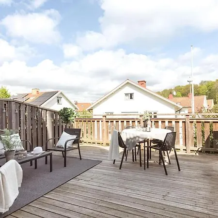 Villa Townhouse Med Bastu, 4 Vaningar Naera Liseberg