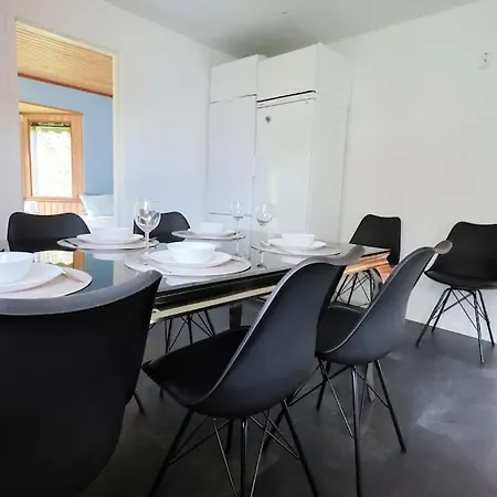 Villa Big House For Workers & Family With Free Parking Gothenburg
