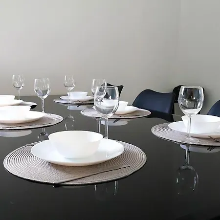 Big House For Workers & Family With Free Parking Villa *