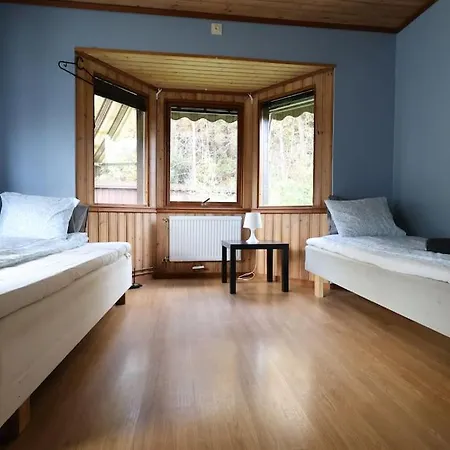 Villa Big House For Workers & Family With Free Parking Gothenburg