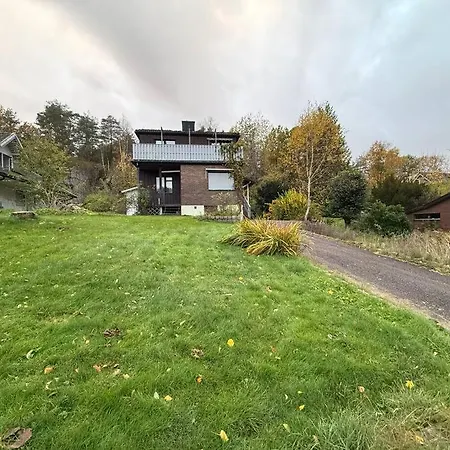 Big House For Workers & Family With Free Parking *