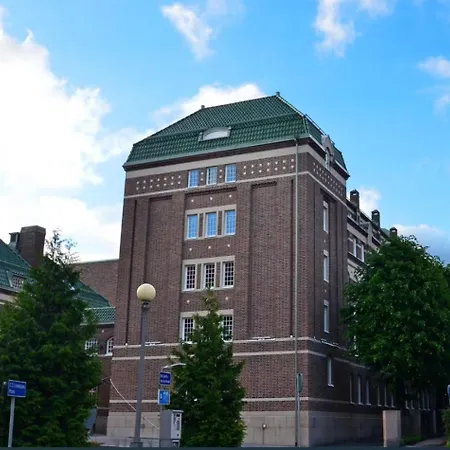 Forenom Geijersgatan - Center Apartment