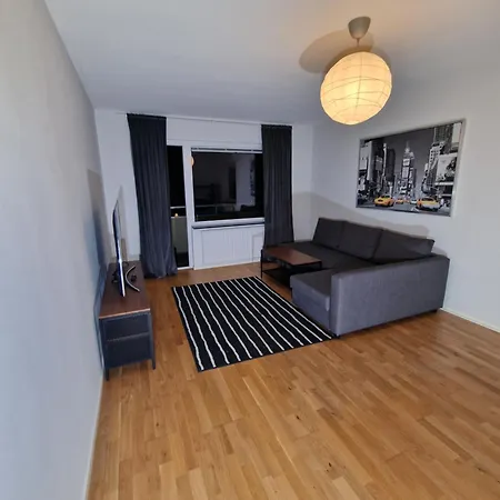 公寓 En Nyrenoverad Laegenhet Med 2 Sovrum