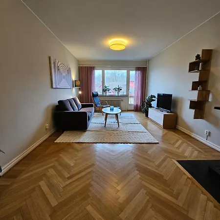 Aparthotel Live And Lagerbring 4*