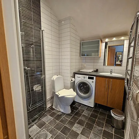 Live And Lagerbring 4*