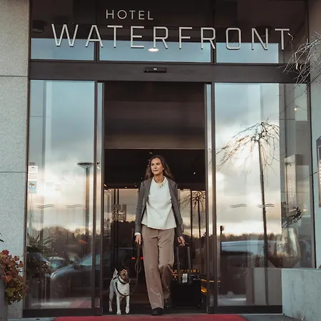 ホテル Quality Waterfront