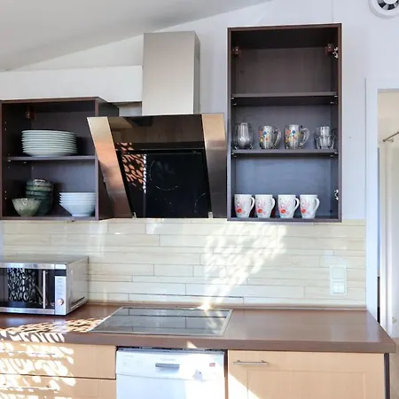 וילה 3 - 16 Beds - Views - גטבורג