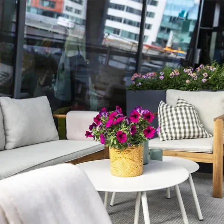 Radisson Blu Riverside 4*