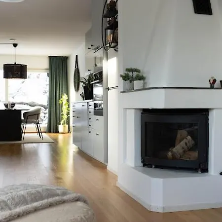 Appartement With Garden Close To *