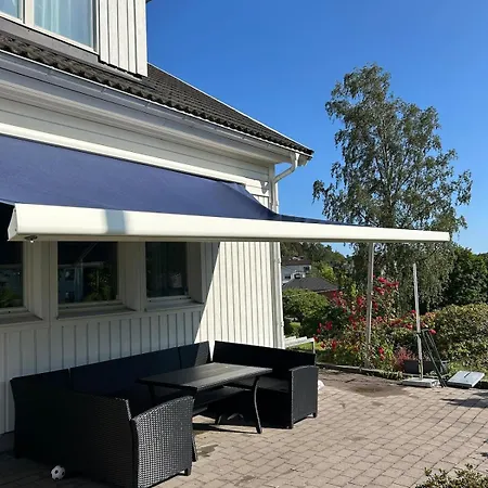 Modern Near & Nature 别墅 哥德堡