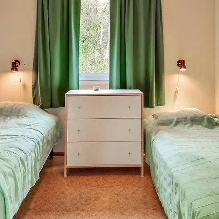 Amazing In Vaestra Froelunda Vakantiehuis Gotenburg
