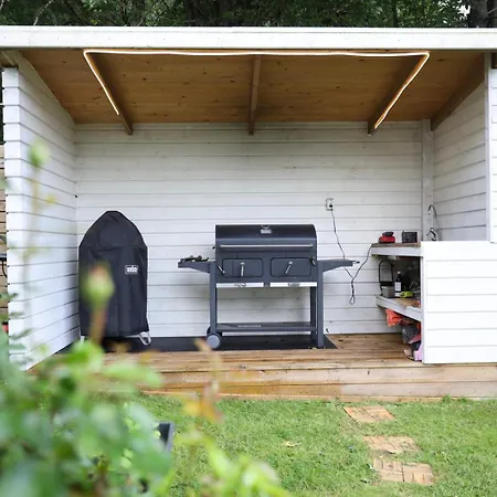 Villa Between The Trees *