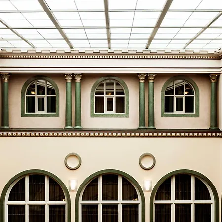 Hotel Elite Plaza 4*