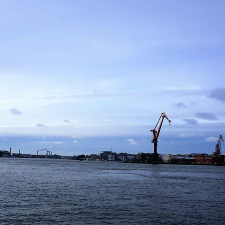 Center - Sure By Western 3*