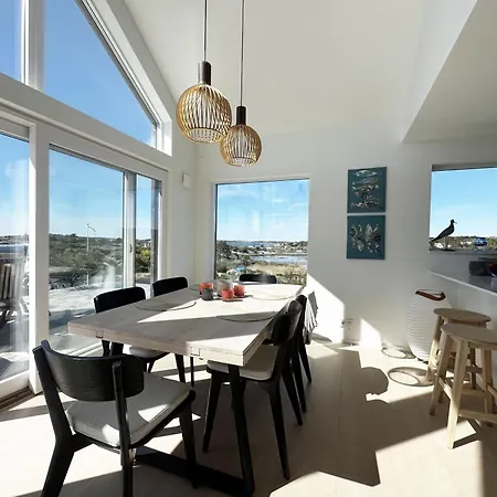 Welcome To A Charming In Vaestra Froelunda * Gothenburg