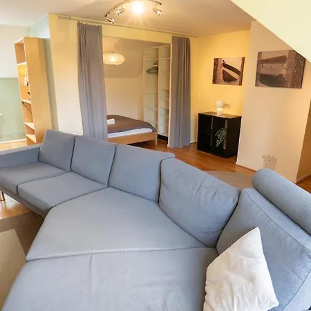 Harbor-view Loft - 2br Near * ヨーテボリ