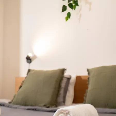 Harbor-view Loft - 2br Near ヨーテボリ