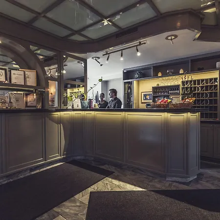 酒店 波塞顿酒店 3*