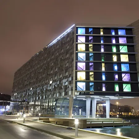 Radisson Blu Riverside 4*