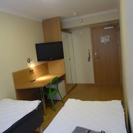 Goeteborgs Mini-hotel Хостел *