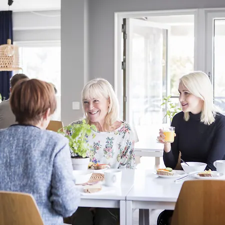 旅馆 林奈帕特森酒店及旅馆 *