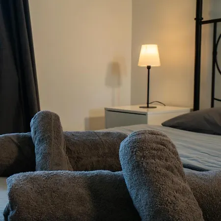 Chic 1br Center Sleeps 4 Braemaregarden * Göteborg