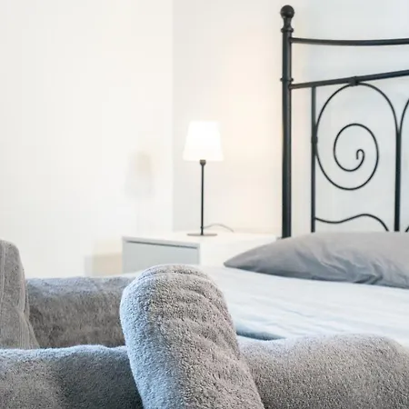 Chic 1br Center Sleeps 4 Braemaregarden