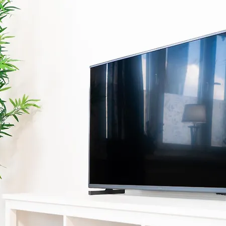 Chic 1br Center Sleeps 4 Braemaregarden Daire Göteborg