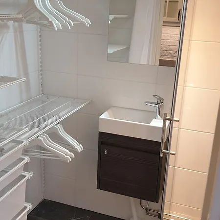 Tg Oasis Oergryte & *