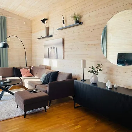Seaside House In Sandvik With Pool *