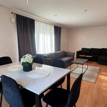 Workers Stay - Temporary Accommodation Olofstorp - Goeteborg * 예테보리