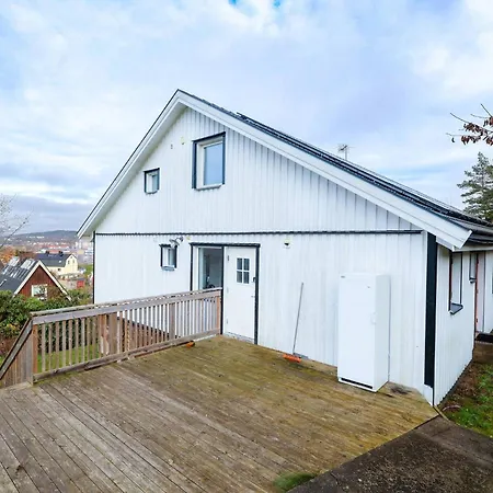 Lägenhet 3Br • 6 Beds • Workers • Krokslaett • All-Inc • Göteborg