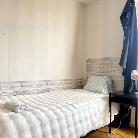 Business Groups - 4 Bedrooms - 7 Beds - Near Volvo Gothenburg