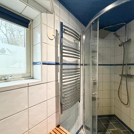 아파트 Workers - 8 Beds - Free Parking - Near Volvo