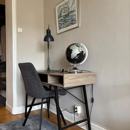 Cozy 1-bedroom That Sleeps 4 People 公寓