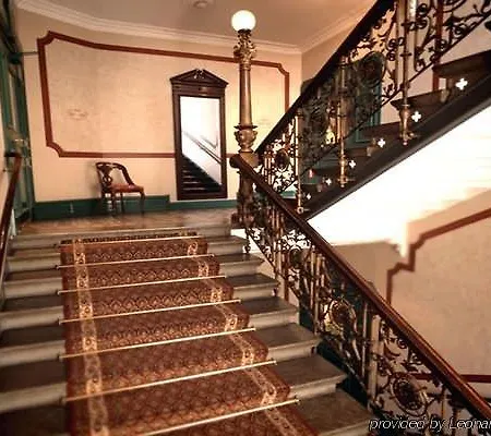 Hotel Royal 3*