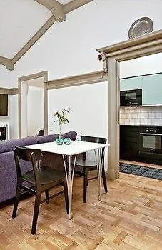 Apartment Avenue A1