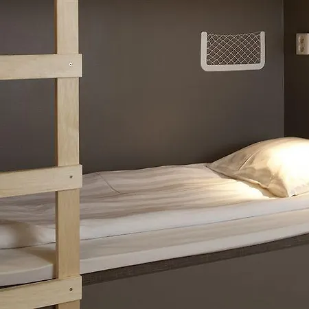 Linnéplatsens Hotell&vandrarhem *