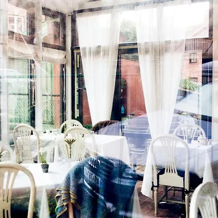 Lilton Bed & Breakfast 3*