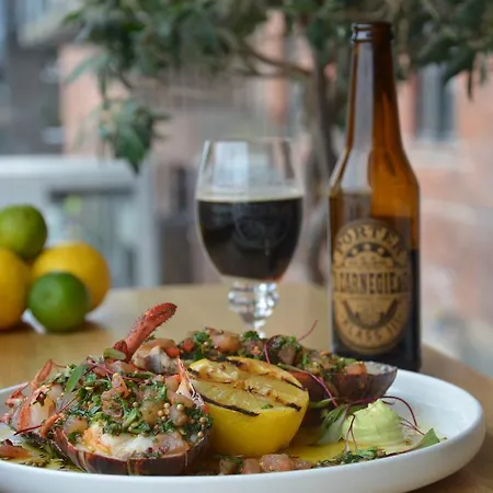 ホテル Quality Waterfront