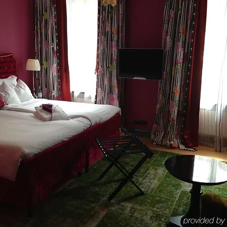 Dorsia & Restaurant Hotel