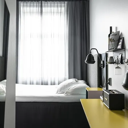Hotel Flora